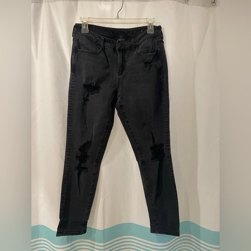 American Eagle Super Stretch Distressed Jeggings Size 10